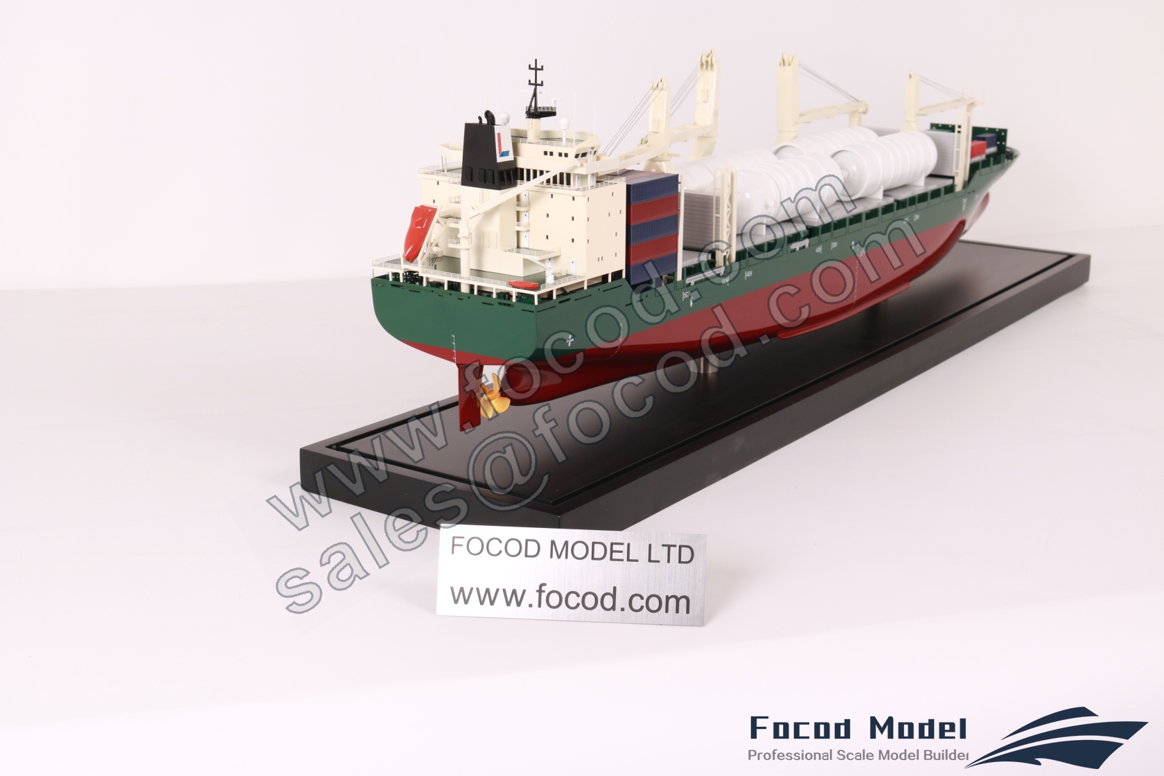 customized model of 193m General Cargo Vessel